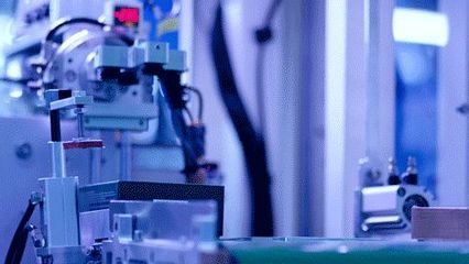 一臺手機的“智能”制造之旅 探秘聯(lián)想武漢工廠的人工智能應用